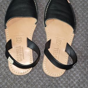 Castell Avarcas Women's Classics Black Lea